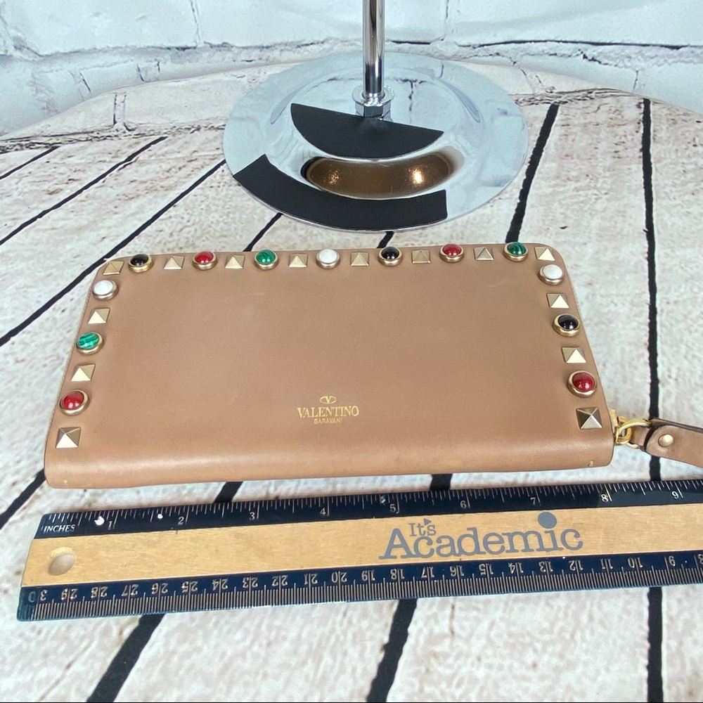Valentino Rockstud zippy zip-around leather wallet - Picture 15 of 16